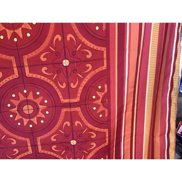 Bobby Flay Tablecloth Orange Yellow Sunburst Stripes Cloth Rectangle 58 x 83 - Picture 3 of 6